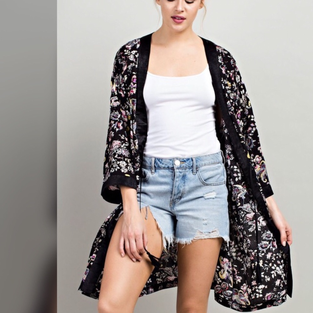 STILL INTERESTED RELISTED print kimono cardigan - Picture 4 of 5